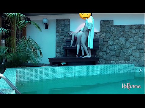 ❤️ مالک حوض ته نوکرۍ ته بلنه ورکړه، مګر د ګرمۍ مقاومت نشو کولی ❌  په ps.pornmega-com.ru